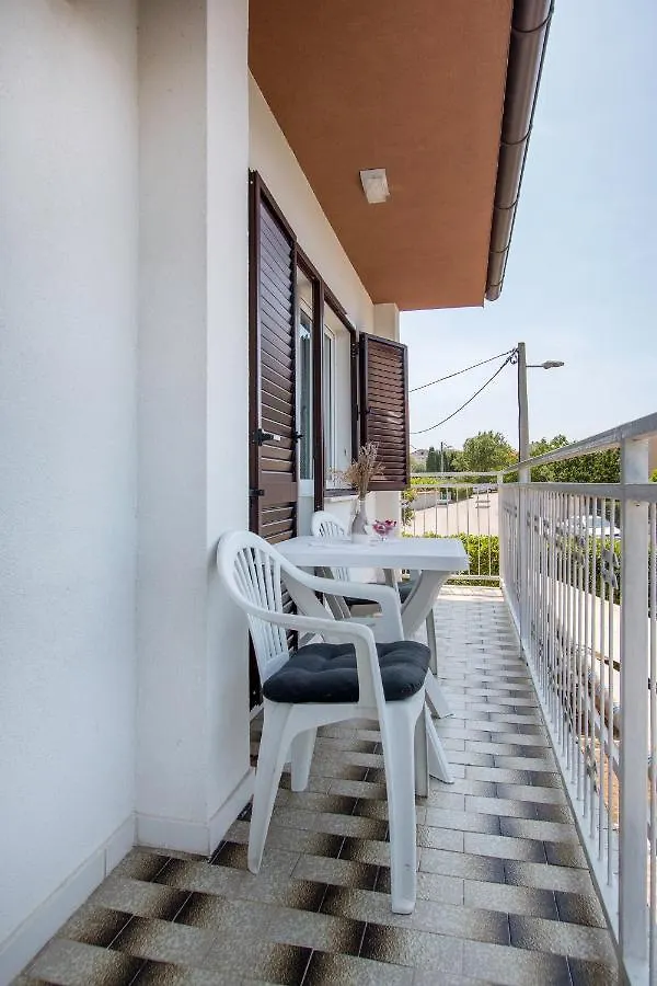 Sweet Family Apartement Pula Apartment