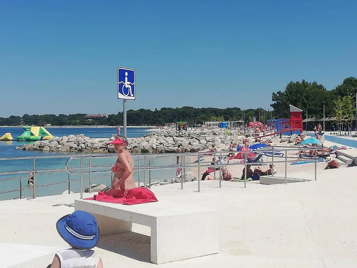 Sweet Family Apartement Pula